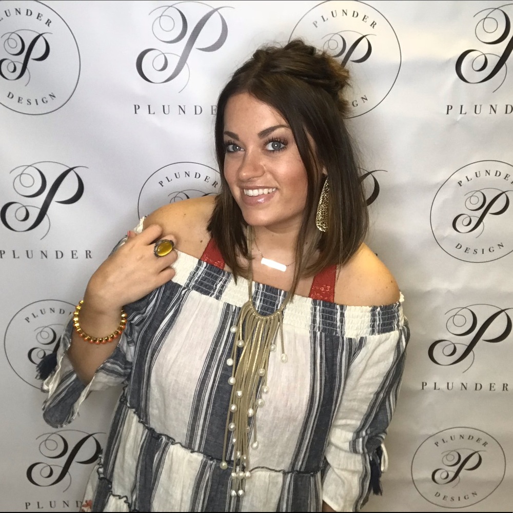 Meet your Posher, Lindsey